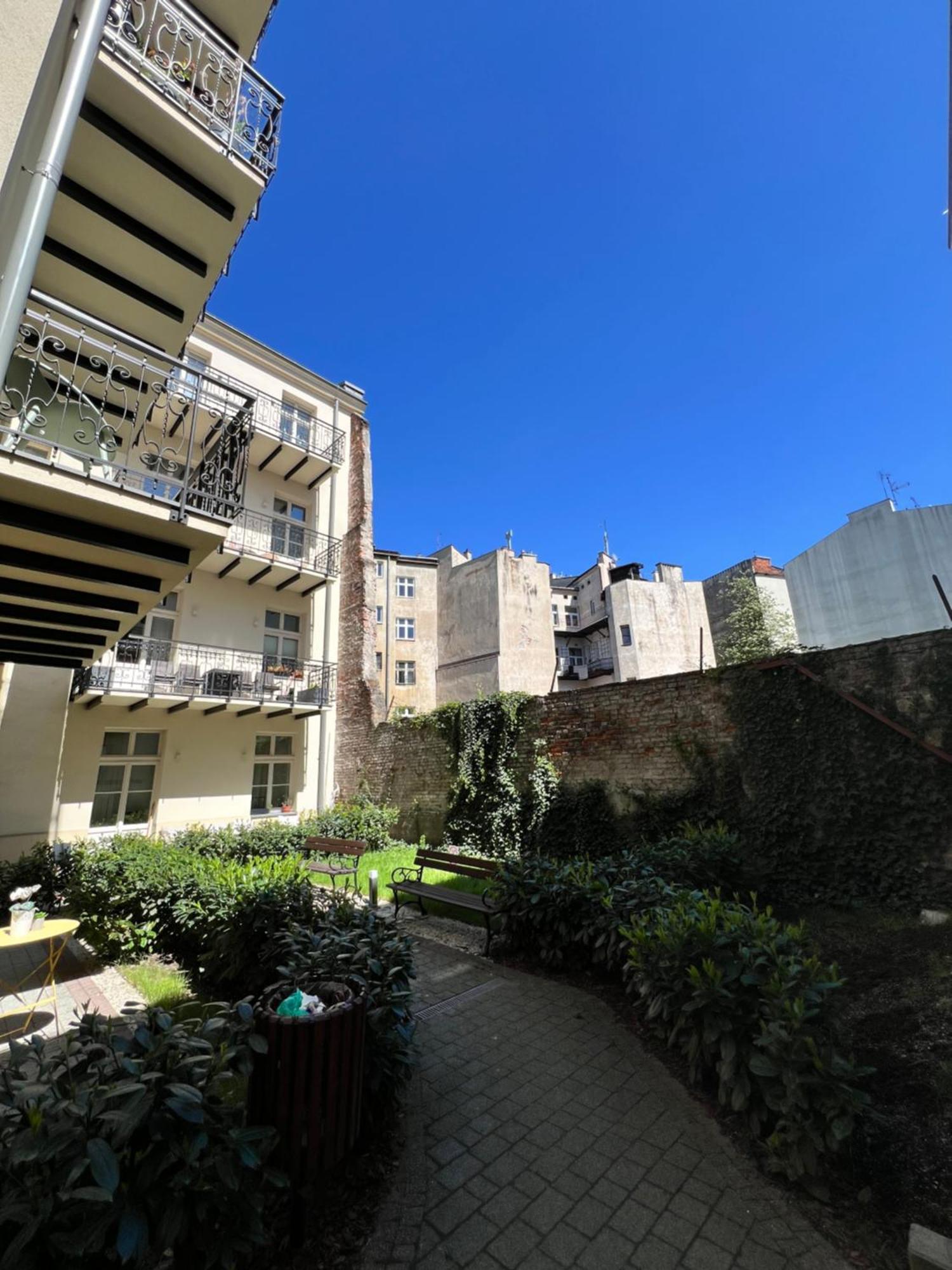 Atrium - Old Town Luxury Apartments - By Upstairs Cracóvia Exterior foto